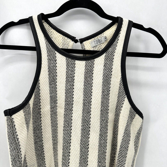TOBI Tank Top Cropped Knit Black Ivory Striped Size M Keyhole Back Preppy Glam‎ - Picture 5 of 8